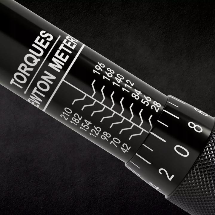 MJW CLÉ DYNAMOMETRYCZNY VERS ROUES 1/2″ 28-210NM NOIR CERTYFIKAT CALIBRAGE