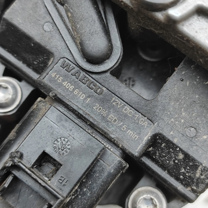 COMPRESSEUR SUSPENSIONS PORSCHE TAYCAN 9J1616006D