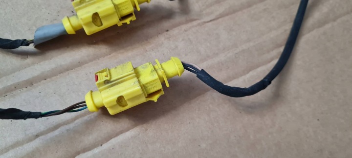 A4 B9 8W LIFT PUCE PUCE CHARNIÈRES CAPOTS NABOJA 8V0973703 A5 8W