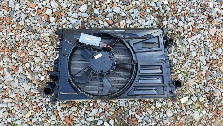 ENSEMBLE RADIATEURS VENTILATEUR FORD FOCUS MK3 1.6 TDCI BV61-9L440-AD QQ