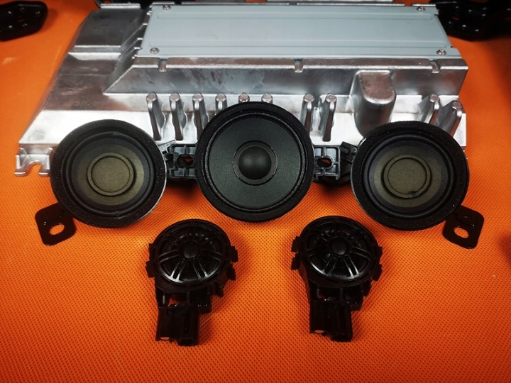 AUDI A8 4N4 LONG BANG OLUFSEN 3D 4N0035223B