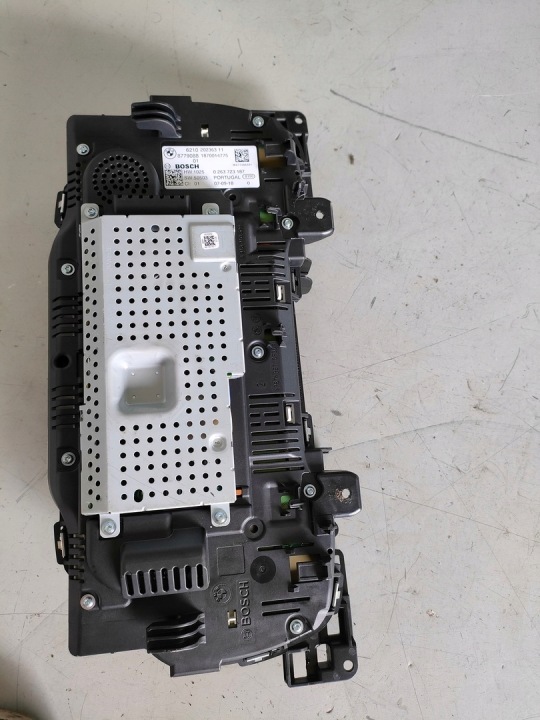BMW G30 540D X-DRIVE COMPTEUR COMPTEUR EUROPE 8779088