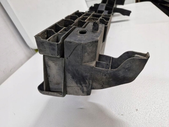 RENAULT TWINGO II 2 POUTRE RENFORCEMENT PARE-CHOCS ARRIÈRE ARRIÈRE 8200649332