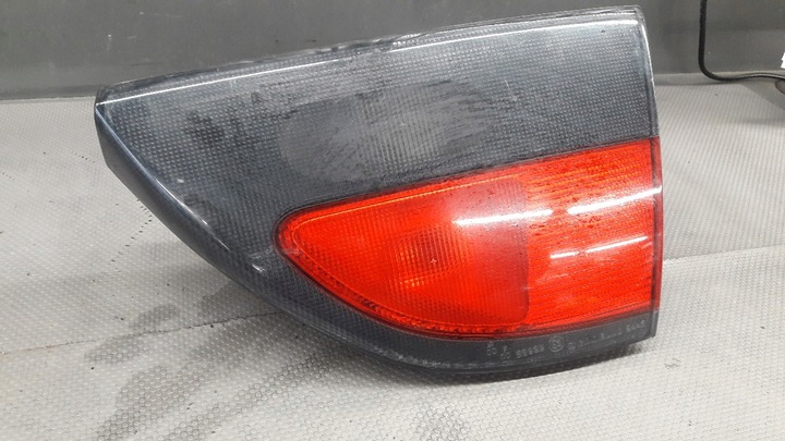 7700838533 FARO IZQUIERDO PARTE TRASERA RENAULT MEGANE I BERLINA 