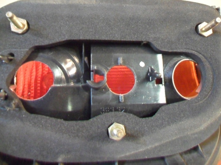 BMW 5 E39 UNIVERSEL GAUCHE PHARE ARRIÈRE