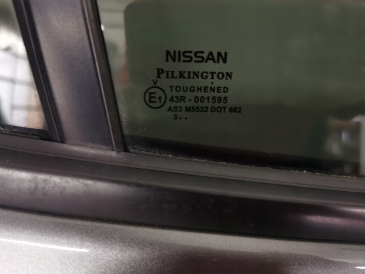 PORTES AVANT LEWE,PRAWE ARRIÈRE L,R NISSAN LEAF KAD