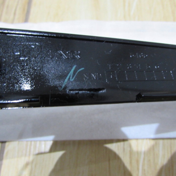 TOYOYA YARIS III LIFT MOULURE PORTES PRAWYPRZOD