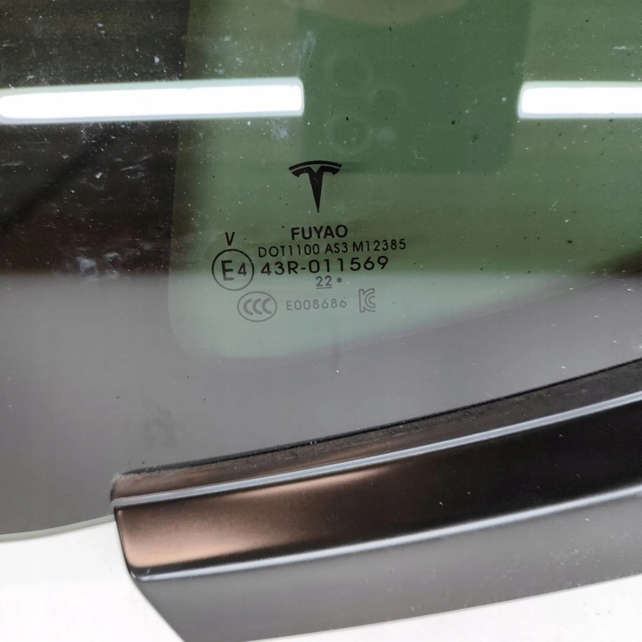 VITRE GAUCHE ARRIÈRE TESLA MODÈLE Y 160080800C 22606004 393KW 2023