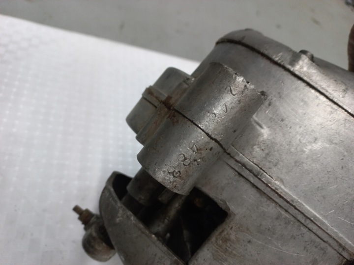 MOTEUR MOUSTIQUE SPORT 2360 2361 ZB4 COMPLET PIÈCES CHÂSSIS
