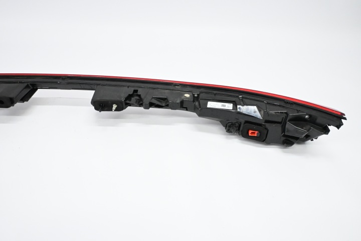 AUDI Q4 89A 2021+ PHARE ARRIÈRE MOULURE LED 89A945095G ORIGINALE