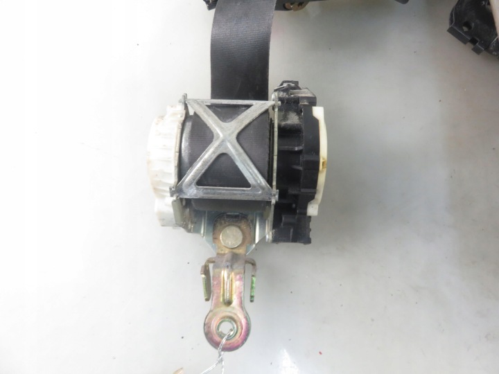 COURROIE DROIT AVANT RENAULT CLIO III 34006759