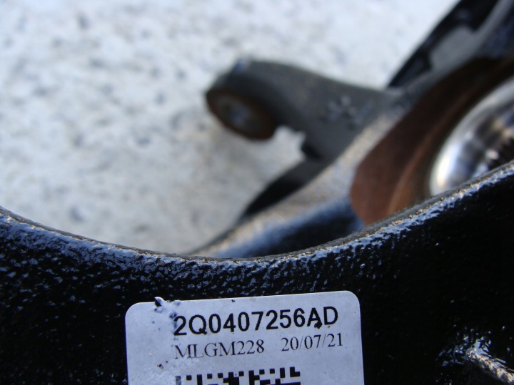 AMORTISSEUR ROTULE DE DIRECTION DROITE AUDI A1 POLO IBIZA 2Q0413031DE 2Q0407256AD