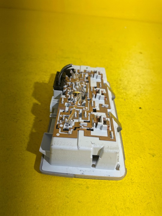OPEL MERIVA B AMPOULE PLAFONNIERS