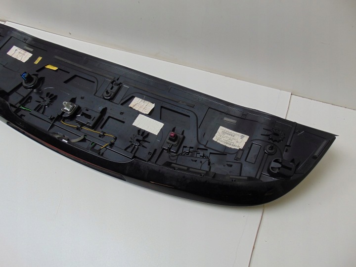 SPOILER COUVERCLES DE COFFRE SPOILER COUVERCLES DE COFFRE MERCEDES GLB A2477900688 STOP
