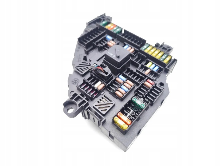 BMW X3 CHÂSSIS MODULE FUSIBLES 20D XDRIVE DIESEL 135KW (184 HP) 9210860