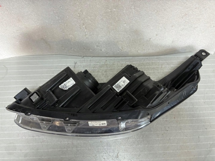 PHARE DROITE AVANT DROIT AVANT KIA CEED III LIFT COMPLET LED J7921-62520