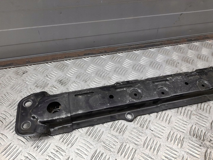 AUDI Q7 4M 4M0801387A AUTRE PIÈCE CHÂSSIS