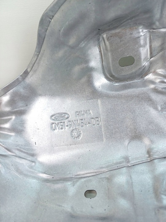 PROTECTION THERMIQUE CATALYSEUR FOCUS MK3 FIESTA MK7 LIFT CM51-9N454-DB