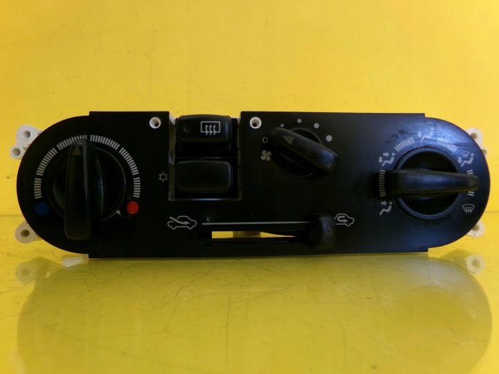 PANNEAU CONDUIT D'AIR MITSUBISHI COLT MR201365 NR988