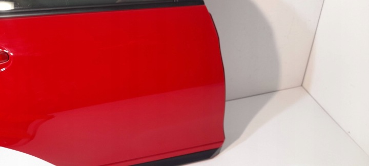 TOYOTA YARIS III 2017-2020 PORTES ARRIÈRE DROIT 3P0 (T384)