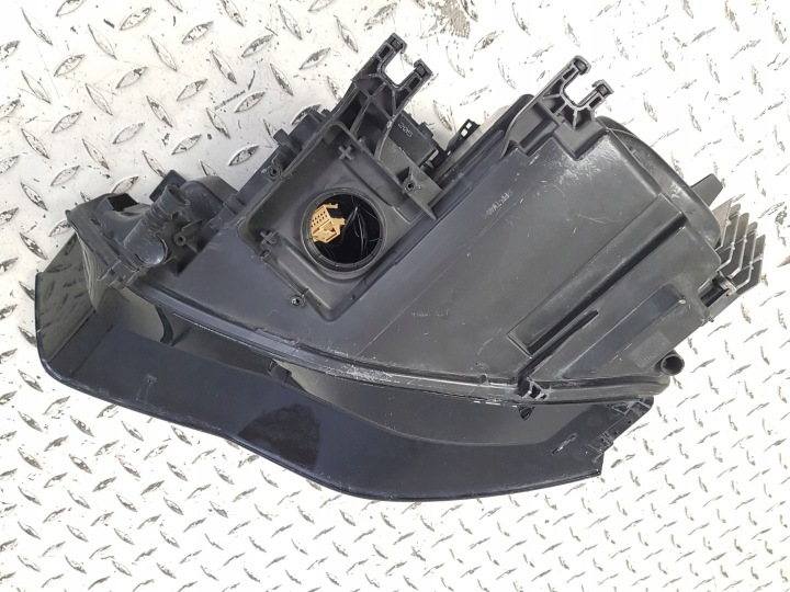 AUDI A5 LIFT 8T0 11-15 PHARE DROITE AVANT XÉNON LED NON RÉGULÉE 8T0941006