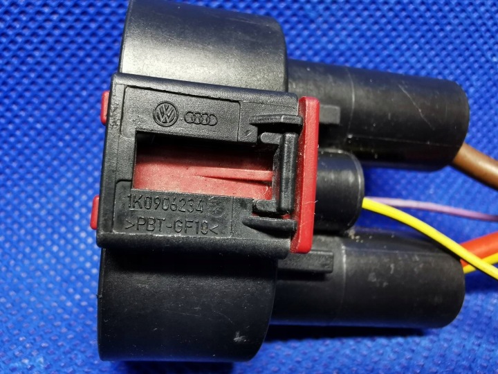 PUCE PUCE FAISCEAU DE CÂBLES VENTILATEUR AUDI VW SKODA 1K0906234
