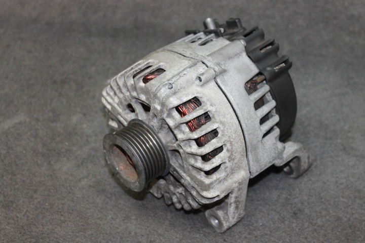 BMW F10 F01 E70 2.5D 3.0D 3.5D N57 ALTERNADOR 220A - 7807187 