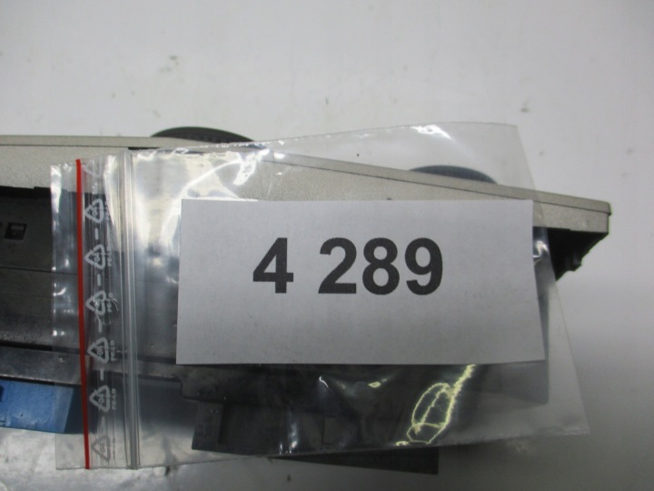 OPEL ASTRA H III PANNEAU CLIMATISATION 13274232 BX3