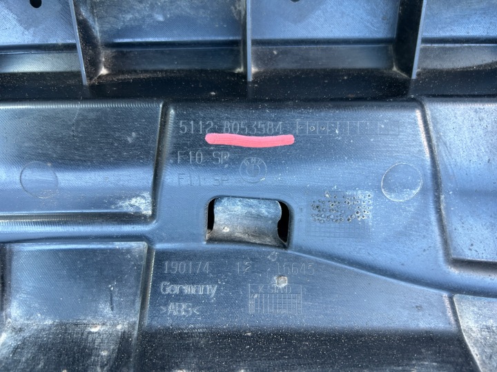 BMW 5 F10 F11 GLISSIÈRE PARE-CHOCS ARRIÈRE 8053584