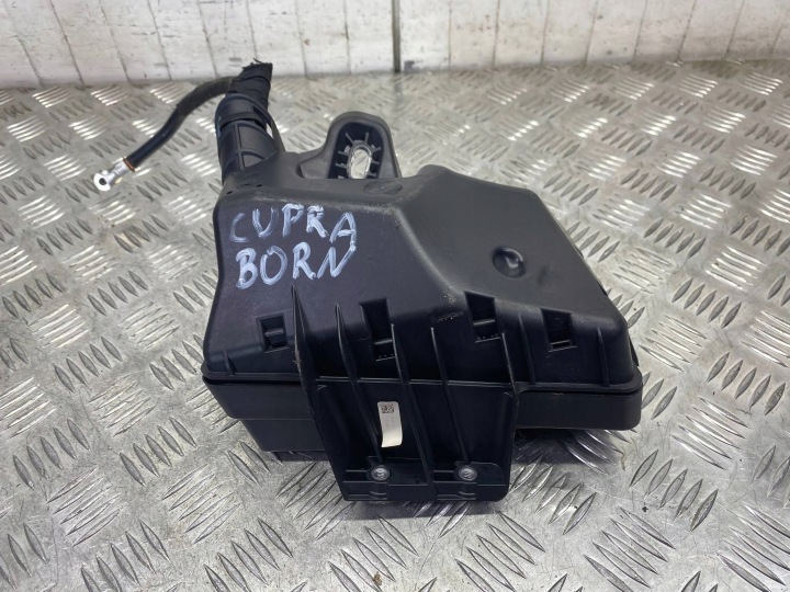 BOÎTE FUSIBLES CUPRA FORMENTOR 5WA937125B
