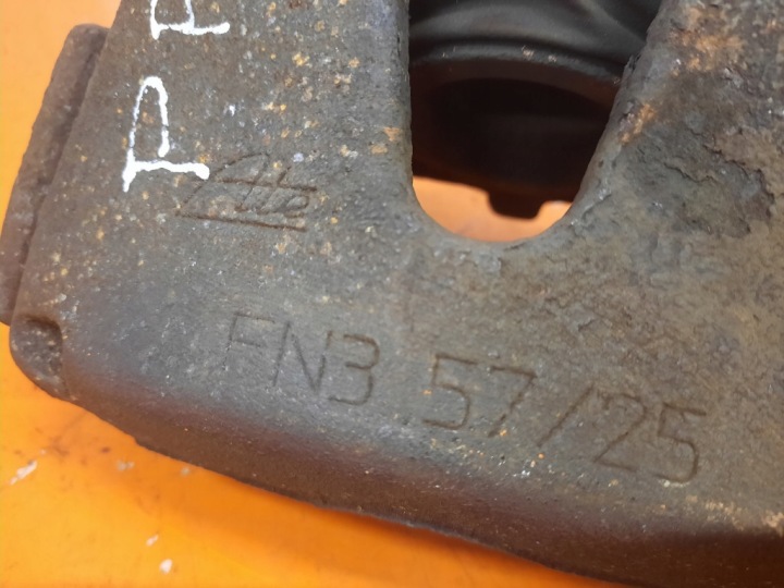 OPEL ZAFIRA ÉTRIER DE FREIN DE FREIN AVANT DROIT FN3 57/25 Z19DTH