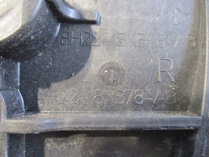 SUPPORT CHÂSSIS BATTERIE 8H22-18N378-AB
