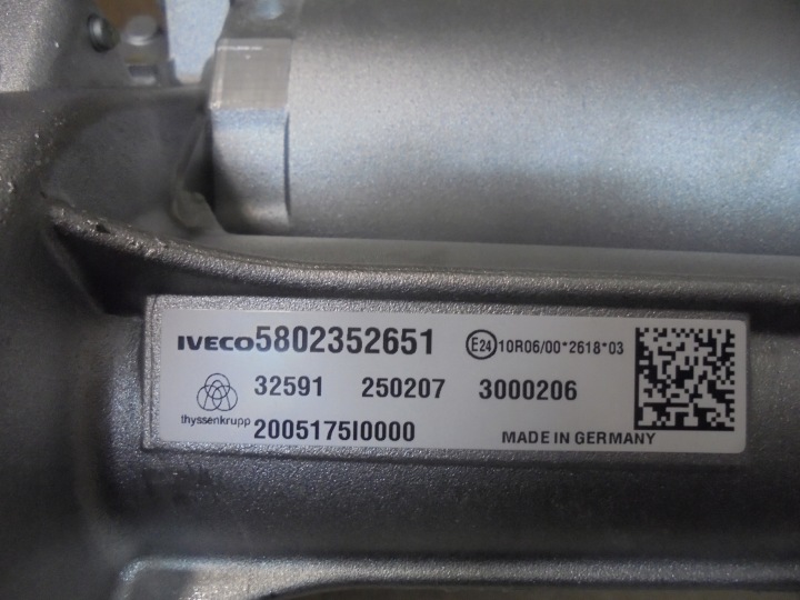 5802352651 IVECO DAILY 65C 70C 2019 CRÉMAILLÈRE DE DIRECTION ÉLECTRIQUE