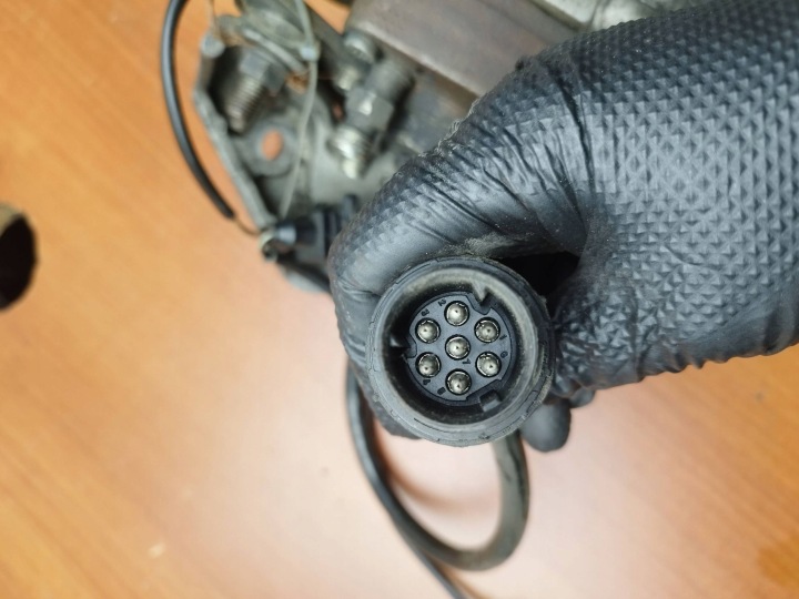 POMPE INJECTION RENAULT SCENIC 1.9 0460414983 8200018193