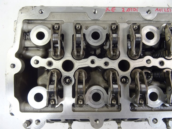 JAGUAR XE 2.0 D LAND ROVER CULASSE MOTEUR PBG4D36090-AB 2015-2024
