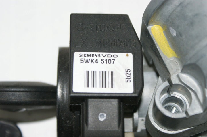 CONTRÔLEUR ORDINATEUR MOTEUR MITSUBISHI COLT VI Z30 1860A442 A1351503279