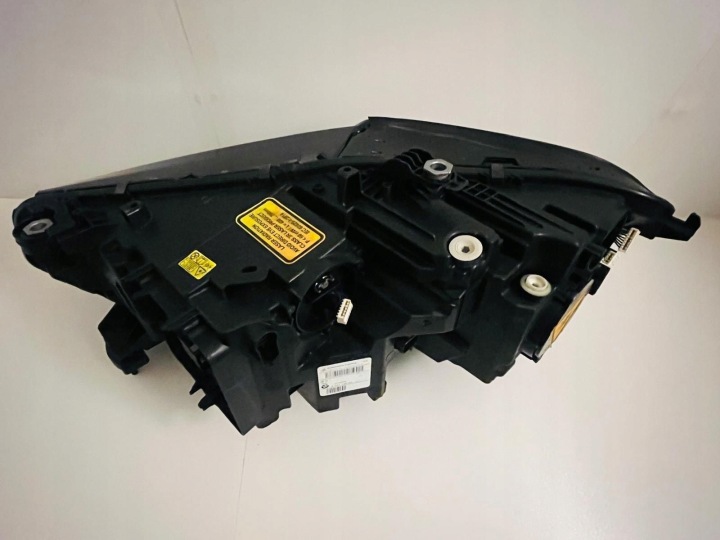 BMW X5 G05 2021 DROITE CÔTÉ PHARE AVANT