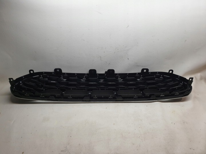 MINI F60 AVEC COUNTRYMAN II AVEC GRILLE CALANDRE AVANT 7405406