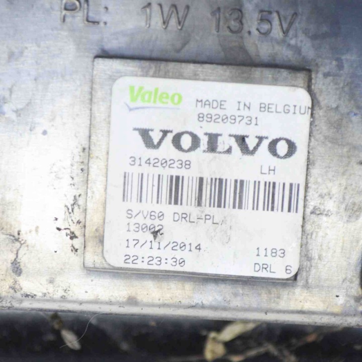 PHARES ANTIBROUILLARD GAUCHE AVANT VOLVO V60 89209731 15443821 2.0L 100KW 2014
