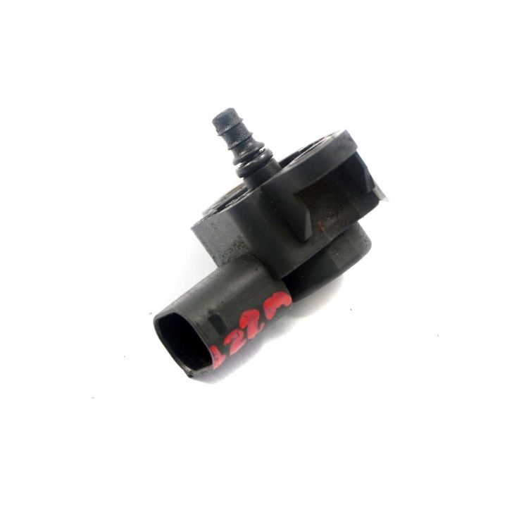 MERCEDES-BENZ W221 CAPTEUR PRESSION CHARIOT A0061539928