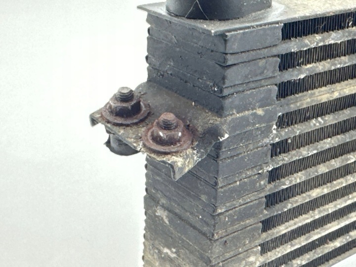 RADIATEUR HUILES MOTEUR JAGUAR XK8 XKR ESSENCE