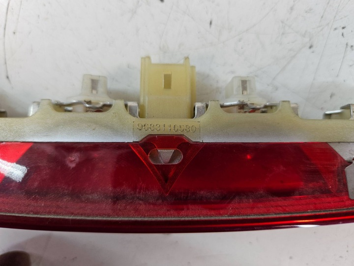 CITROEN C3 10- 9683116580 PHARE ARRIÈRE TROISIÈME LANTERNE STOP