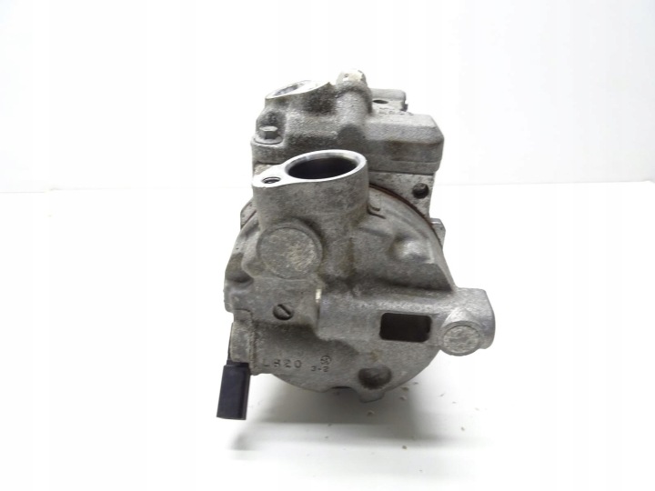 COMPRESSEUR COMPRESSEUR DE CLIMATISATION 4G0260805D AUDI A6 C7 Q5 8R 2.0 TDI