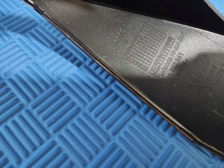 AUDI Q2 S-LINE 81A MOULURE PARE-CHOCS GAUCHE ARRIÈRE ARRIÈRE DOUBLURE