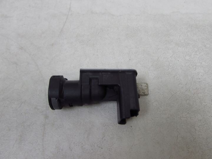 PEUGEOT CITROEN CAPTEUR PRESSION SERVOS SERVA 9673289080