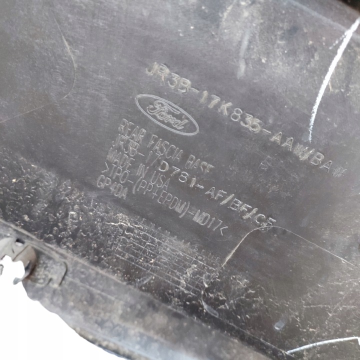 PARE-CHOCS ARRIÈRE FORD MUSTANG VI GT GT350 15-