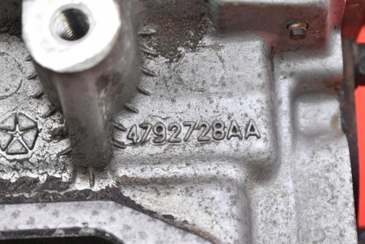 CULASSE MOTEUR DROITE 4792728AA CHRYSLER PACIFICA 1 I 3.5 V6 254 KM 03-08