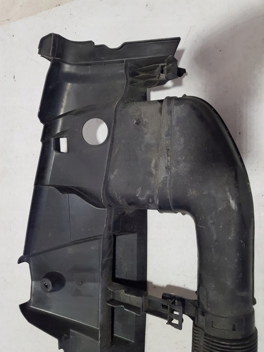 PROTECTION PANNEAU AVANT MERCEDES W207 GUIDE D'AIR CONDUIT D'AIR