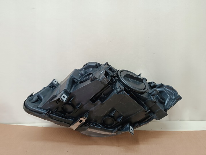 BMW F10 F11 2010+ PHARE DROITE AVANT 1EL010131-02