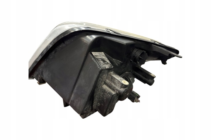 PROJECTEUR FORD TRANSIT TOURNEO CONNECT 39130748